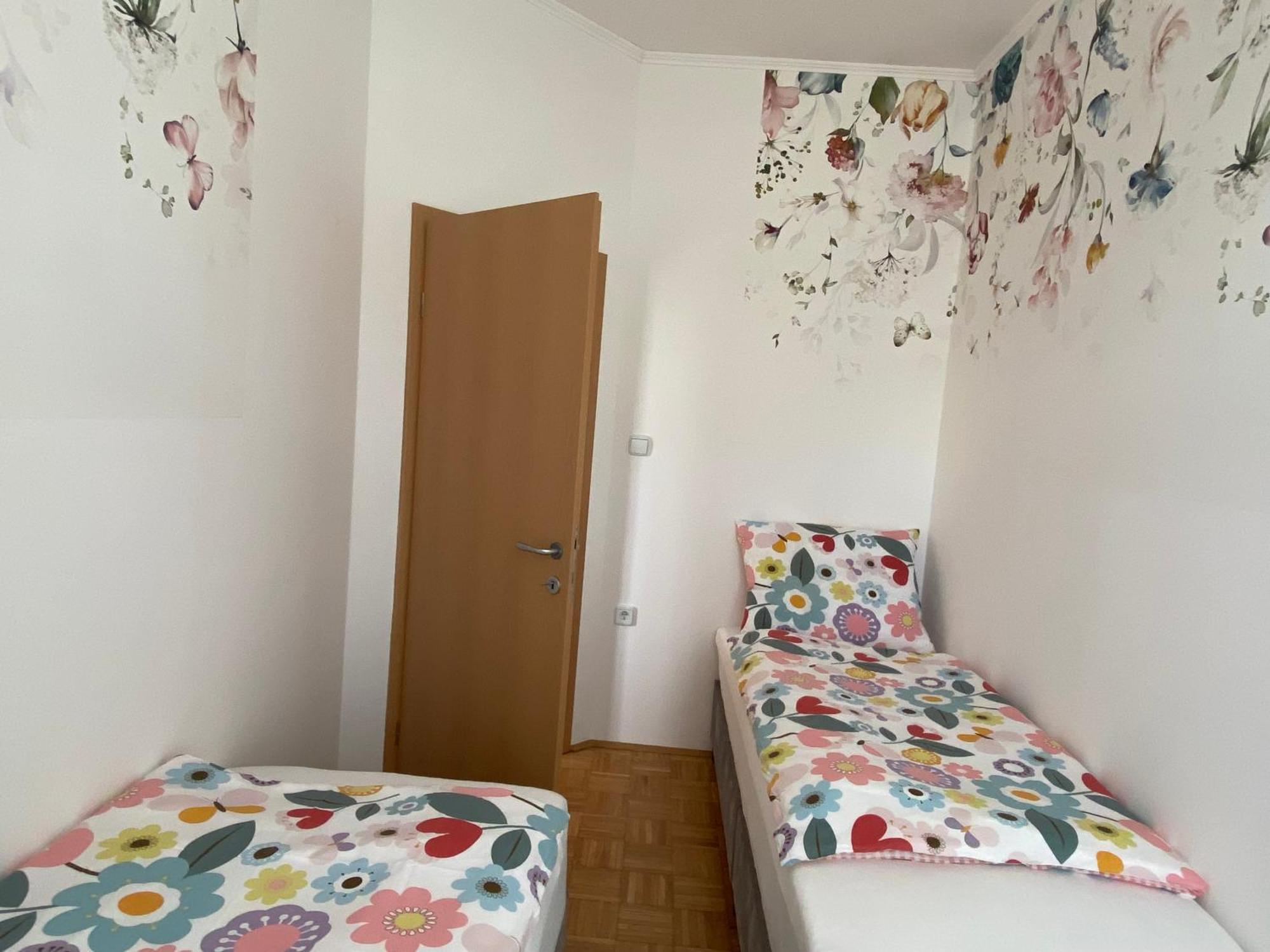 Apartma Rogatec Buitenkant foto