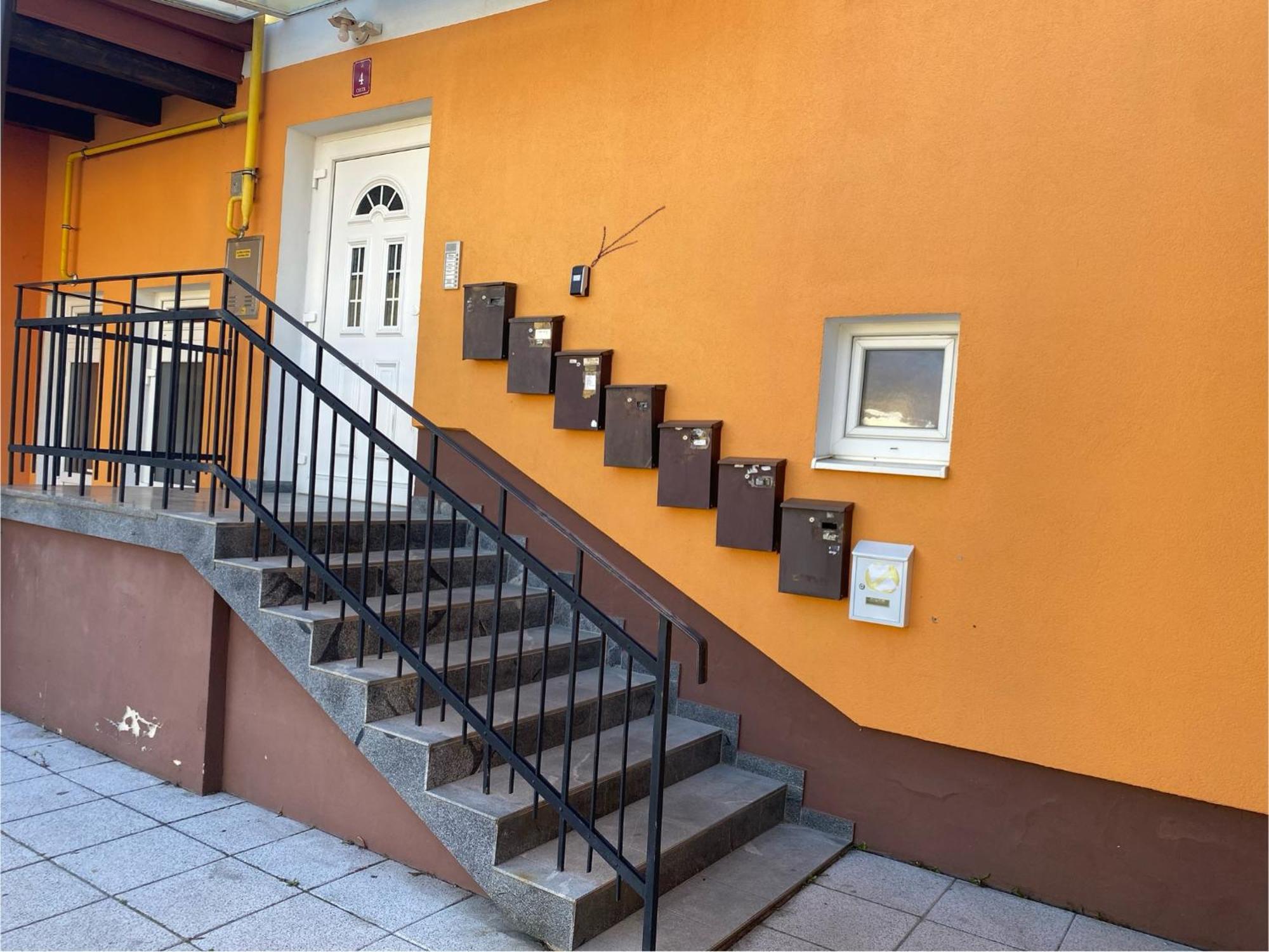 Apartma Rogatec Buitenkant foto